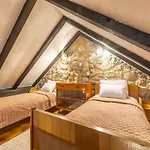 Rustical Kokori I Shared Pool - One Bedroom 度假居 *