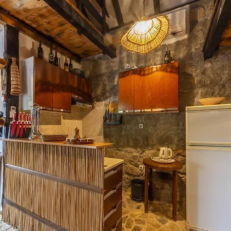 Rustical Kokori I Shared Pool - One Bedroom 펜션 *