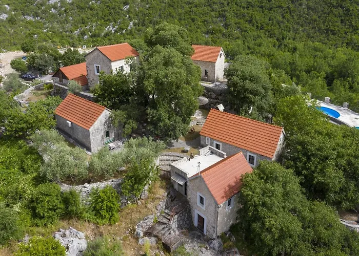 Tatil Evi Rustical Kokori I Shared Pool - One Bedroom *