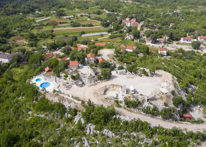 Tatil Evi Rustical Kokori I Shared Pool - One Bedroom *